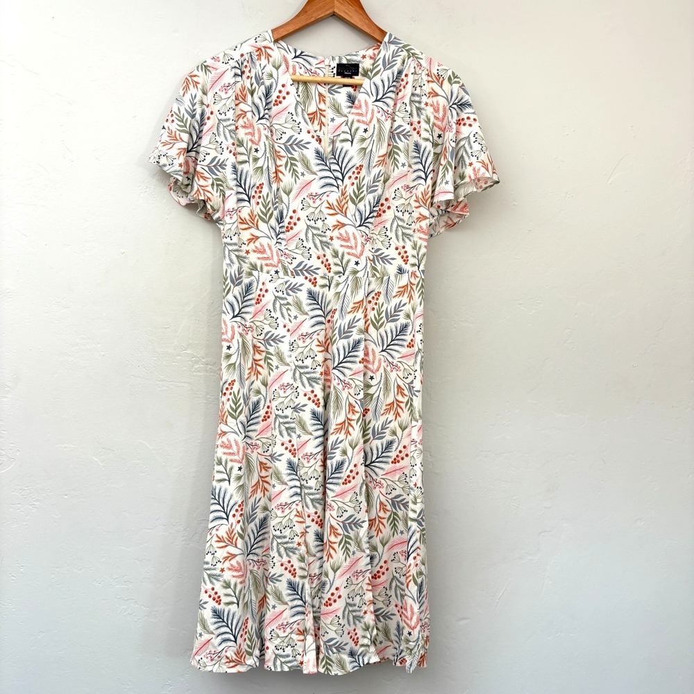 Savile Row Company Floral Dress Women Size 8 White Midi Rayon Cottagecore